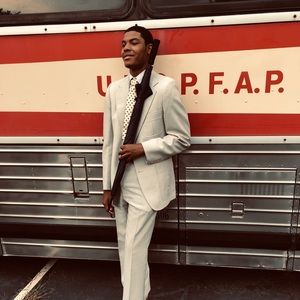 Meet your Posher, James